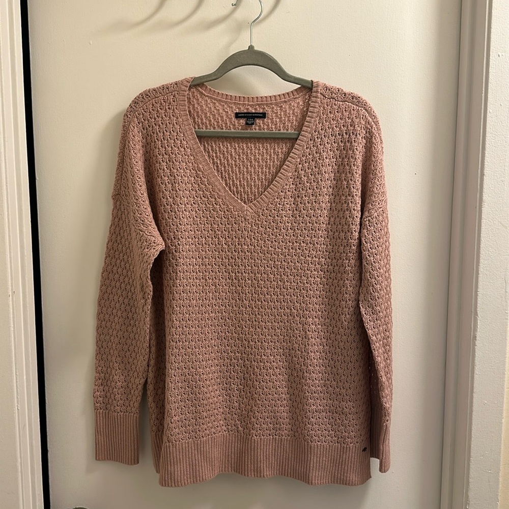 American Eagle Sweater